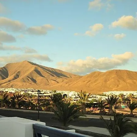 Coloradas Irene - Fantastic Duplex With Private Heated Pool In 1st Line Beach Playa Blanca (Lanzarote)